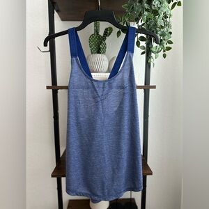 Women’s‎ Nike dry fit lightweight running tank size small.